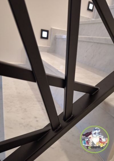 detail kovového zábradlia, Vysoká nad Kysucou