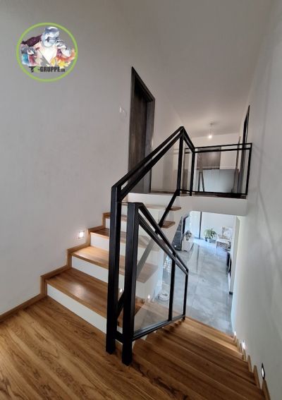 kovové zábradlie, Teplička nad Váhom