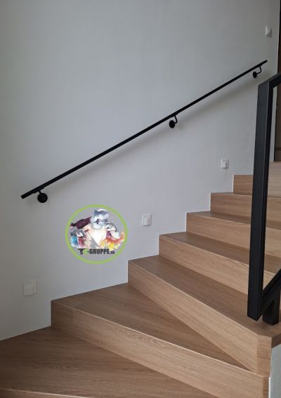 kovové madlo, Topoľčianky