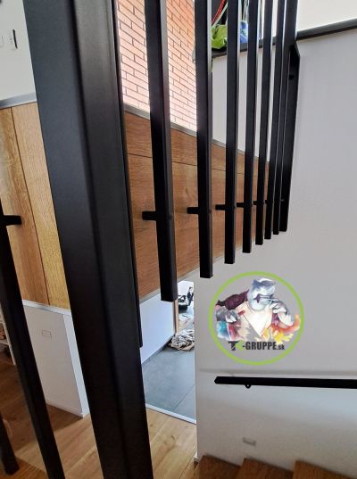 detail kotvenia vertikálneho zábradlia, Partizánske