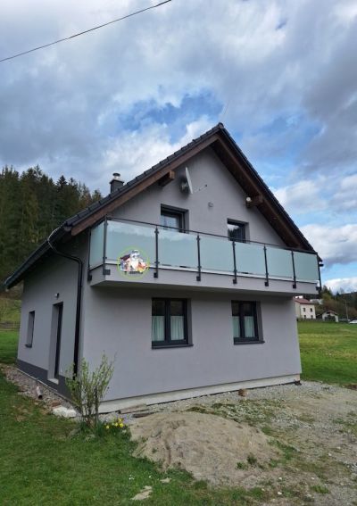 sklené zábradlie, Čadca